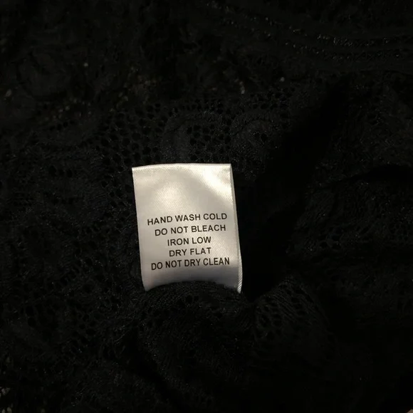 Haute Monde Lace Bodysuit - Picture 8 of 8